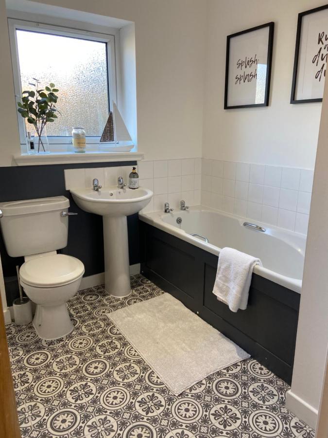 Gateway Apartment Inverness Ngoại thất bức ảnh