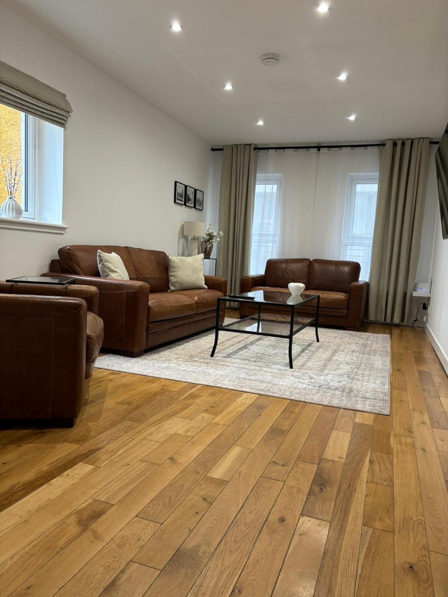 Gateway Apartment Inverness Ngoại thất bức ảnh
